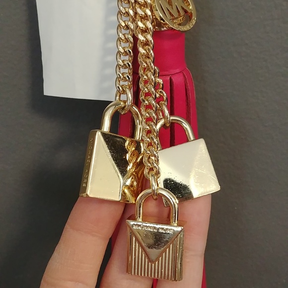 NWT Micheal Kors XL Bag Charm Leather Tassel - Picture 4 of 8